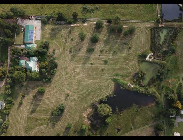 FARM FOR SALE IN ZONNEHOEWE